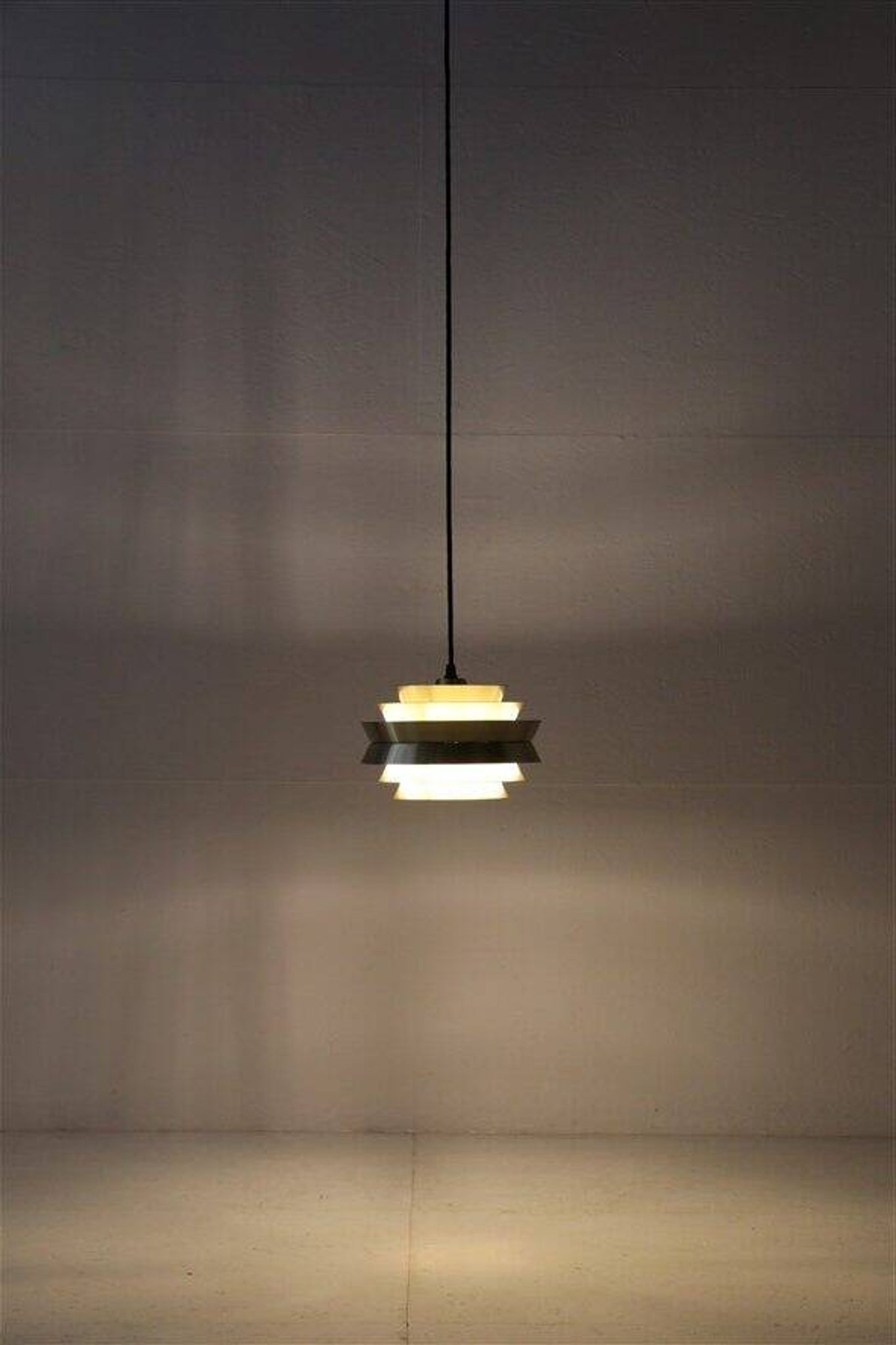 Granhaga / Carl Thore “Trava” pendant lamp 25 cm / brass / gold / aluminum / mid-century modern design / 1970s