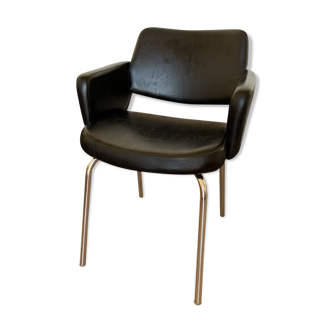 Fauteuil noir vintage