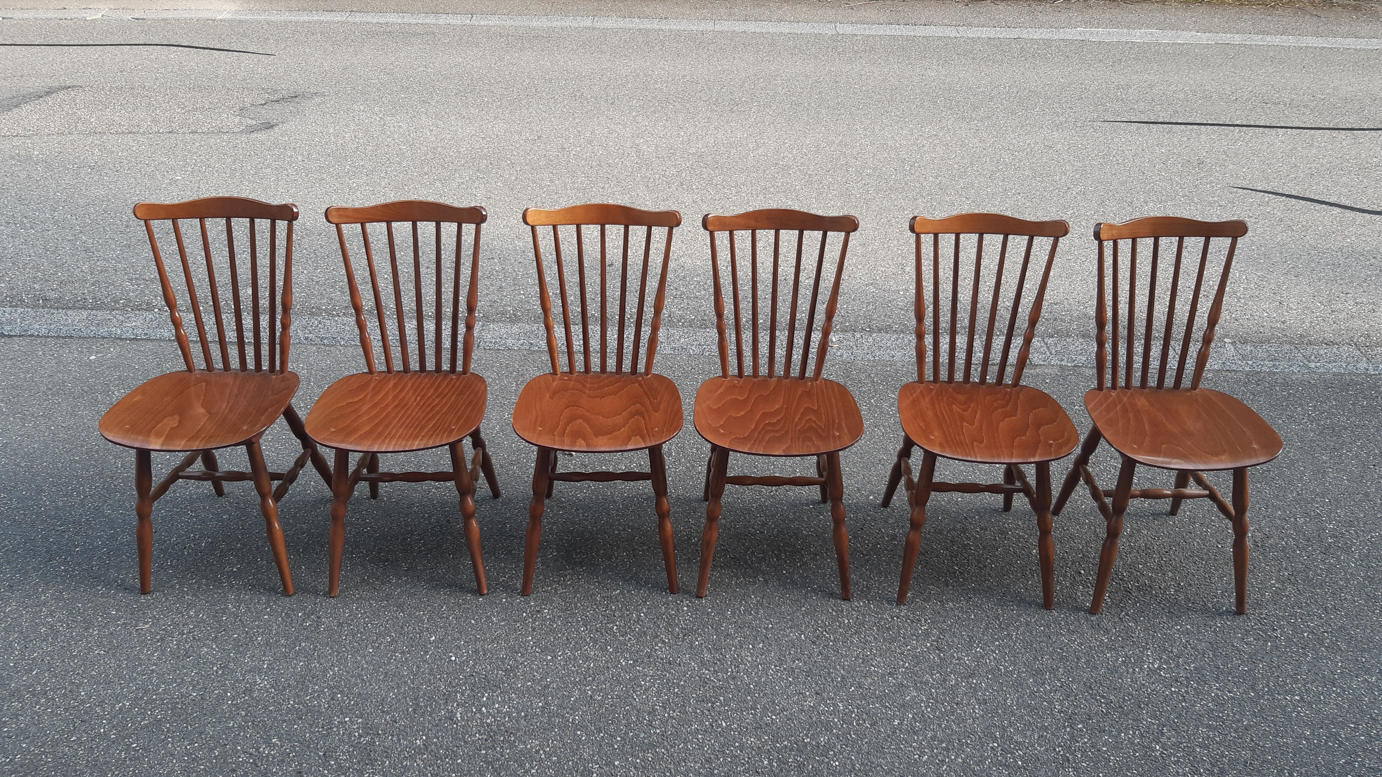 Baumann bistro chairs