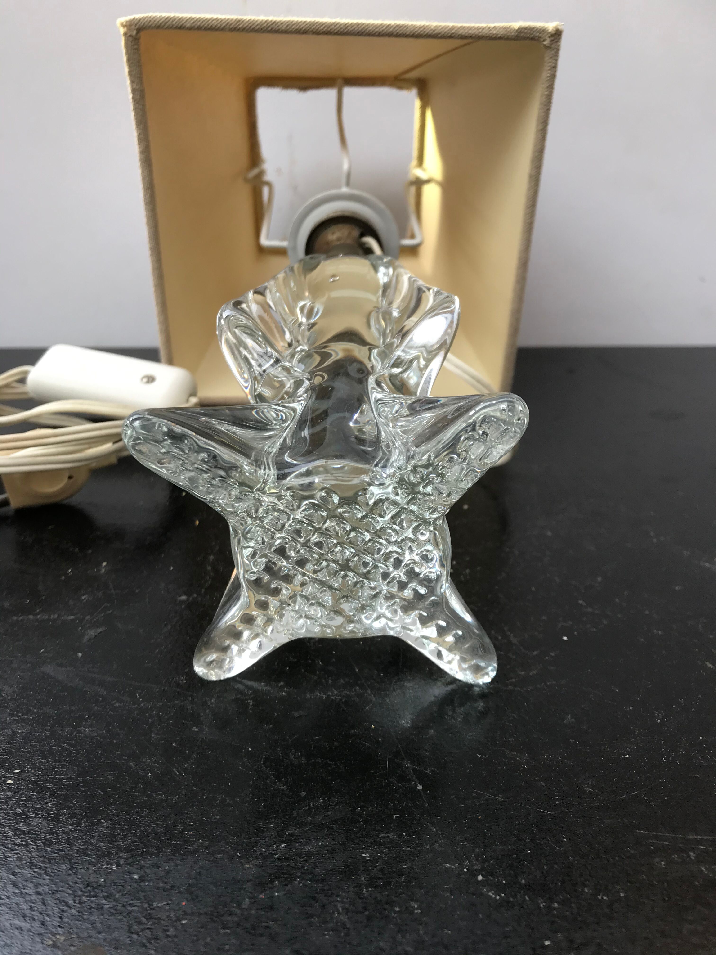 Former Body Lamp Moulded Glass - Vintage Cream Daybat