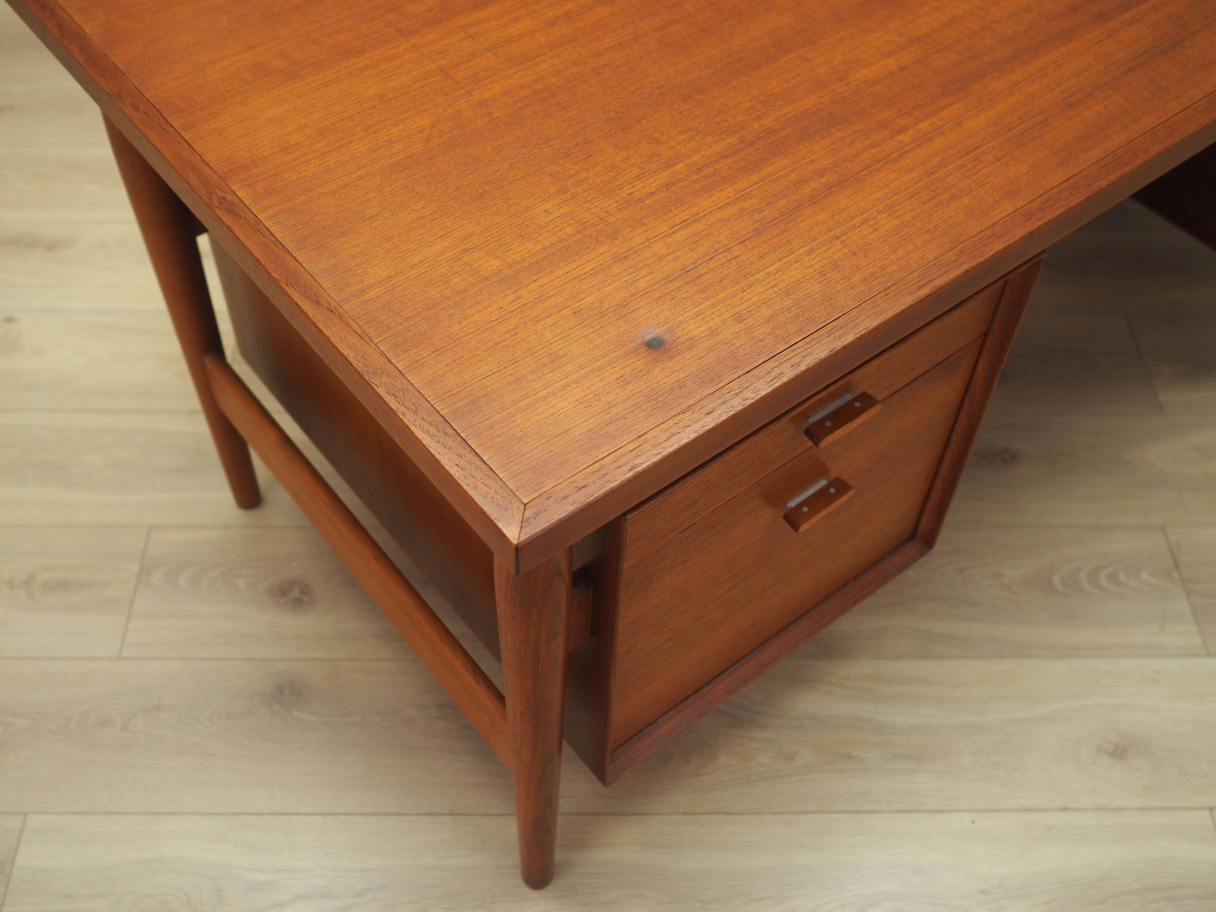 Teak desk, Danish design, 1960s, designer: Arne Vodder, production: Sibast
