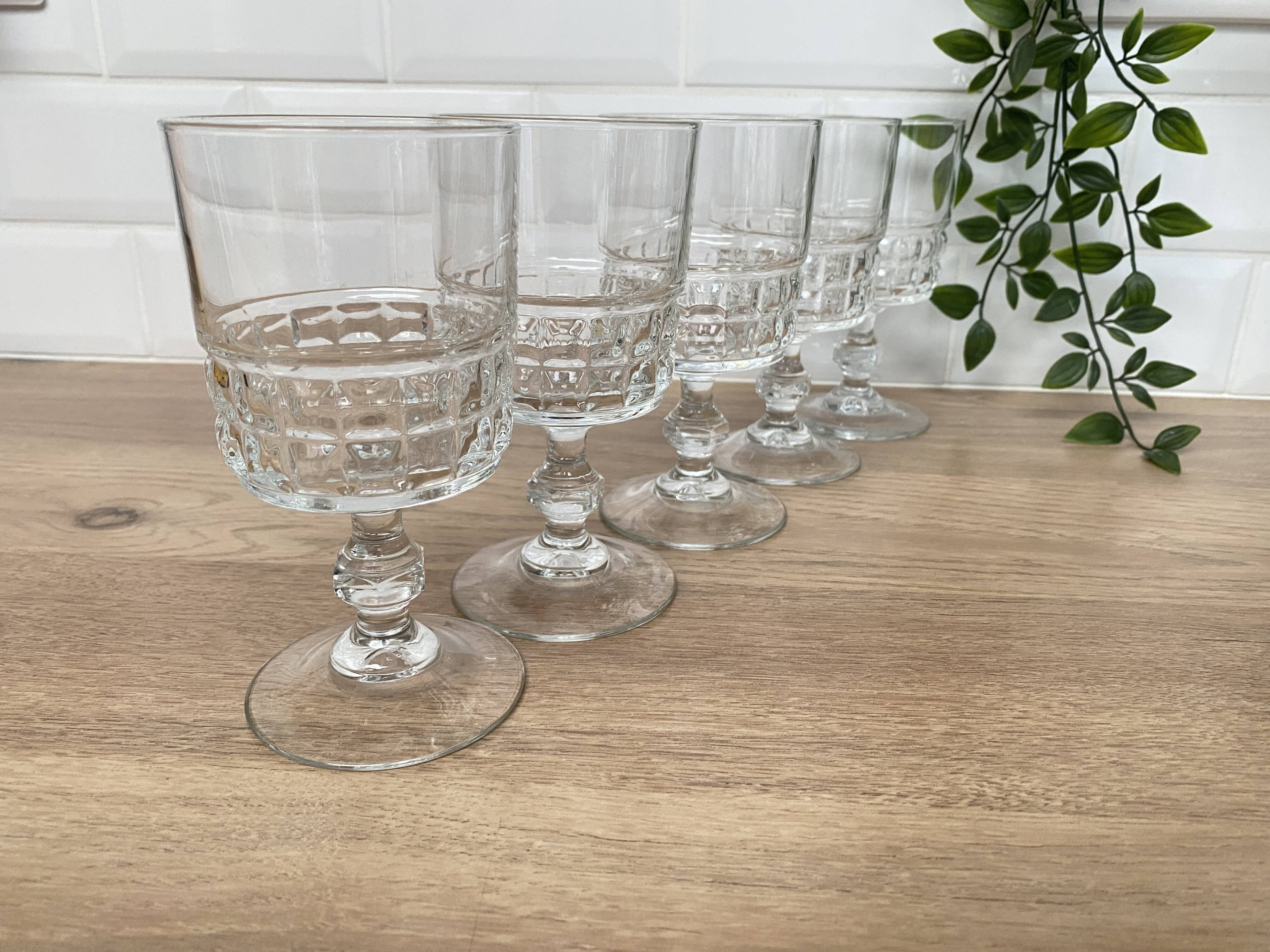 Set of 5 Luminarc Quadrille water glasses
