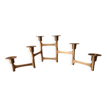 Brass candleholder design