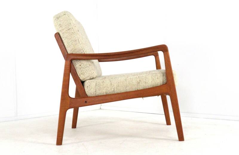 FD109 armchair by Ole Wanscher for France & Søn | Danish design in teak