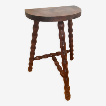 Wooden stool turned feet
