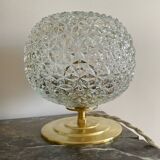 Table lamp with vintage globe