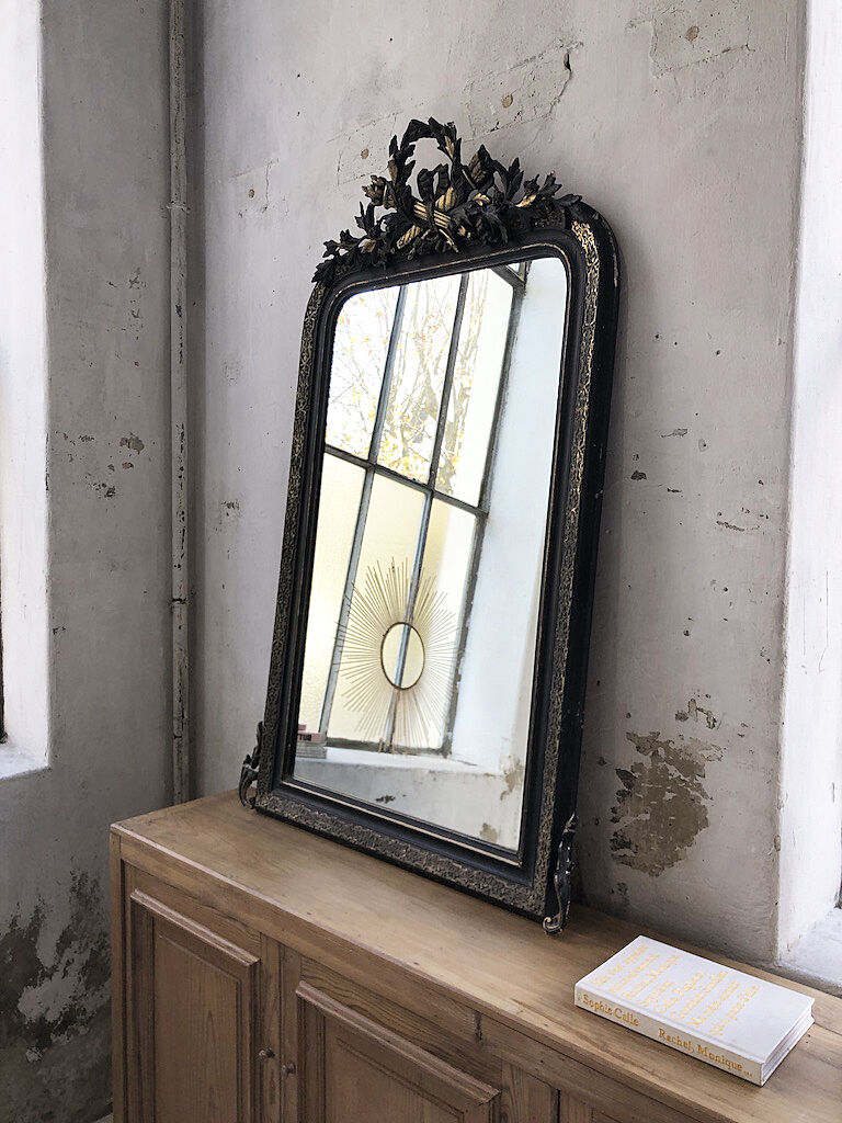 Louis Philippe mirror with pediment - 136x83cm