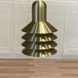 Scandinavian design metal suspension.