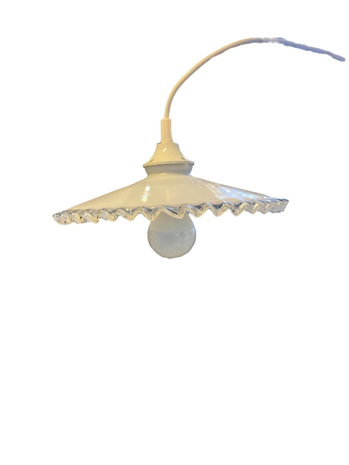 Suspension en opaline