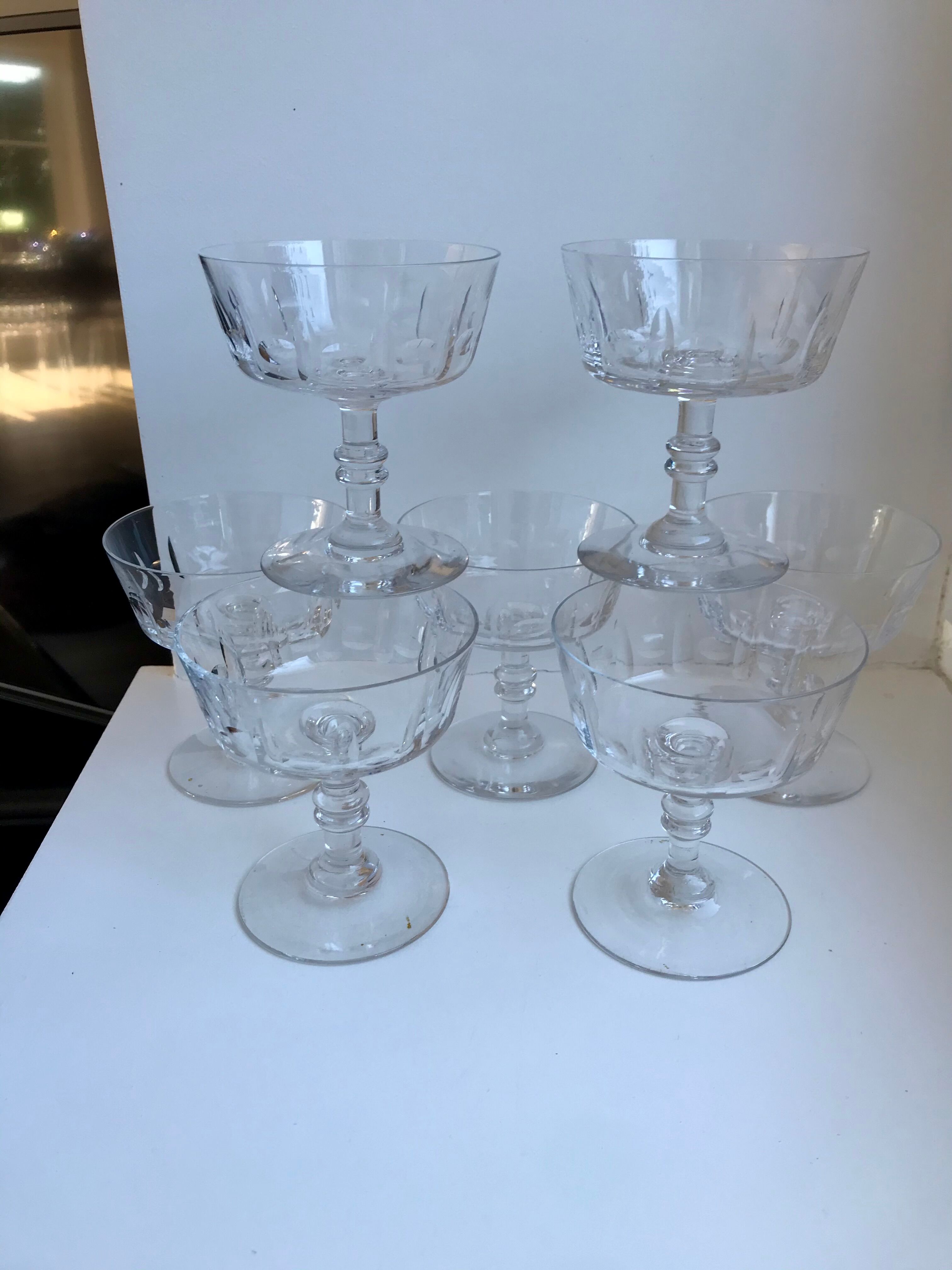 Lot of 7 champagne glasses in crystal engraved early twentieth century