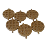 Emile Henry Snail Service - 6 Pans 12 Holes - Brown Pots