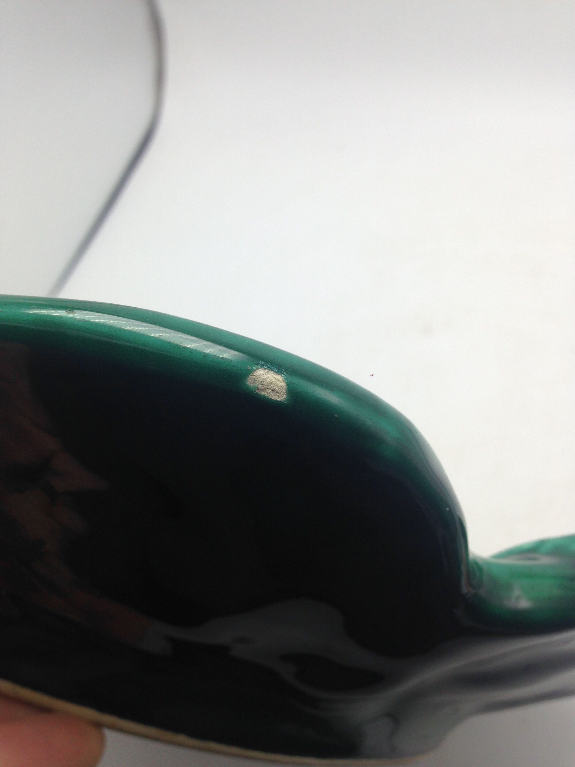 old fruit cup in The faience of Vallauris