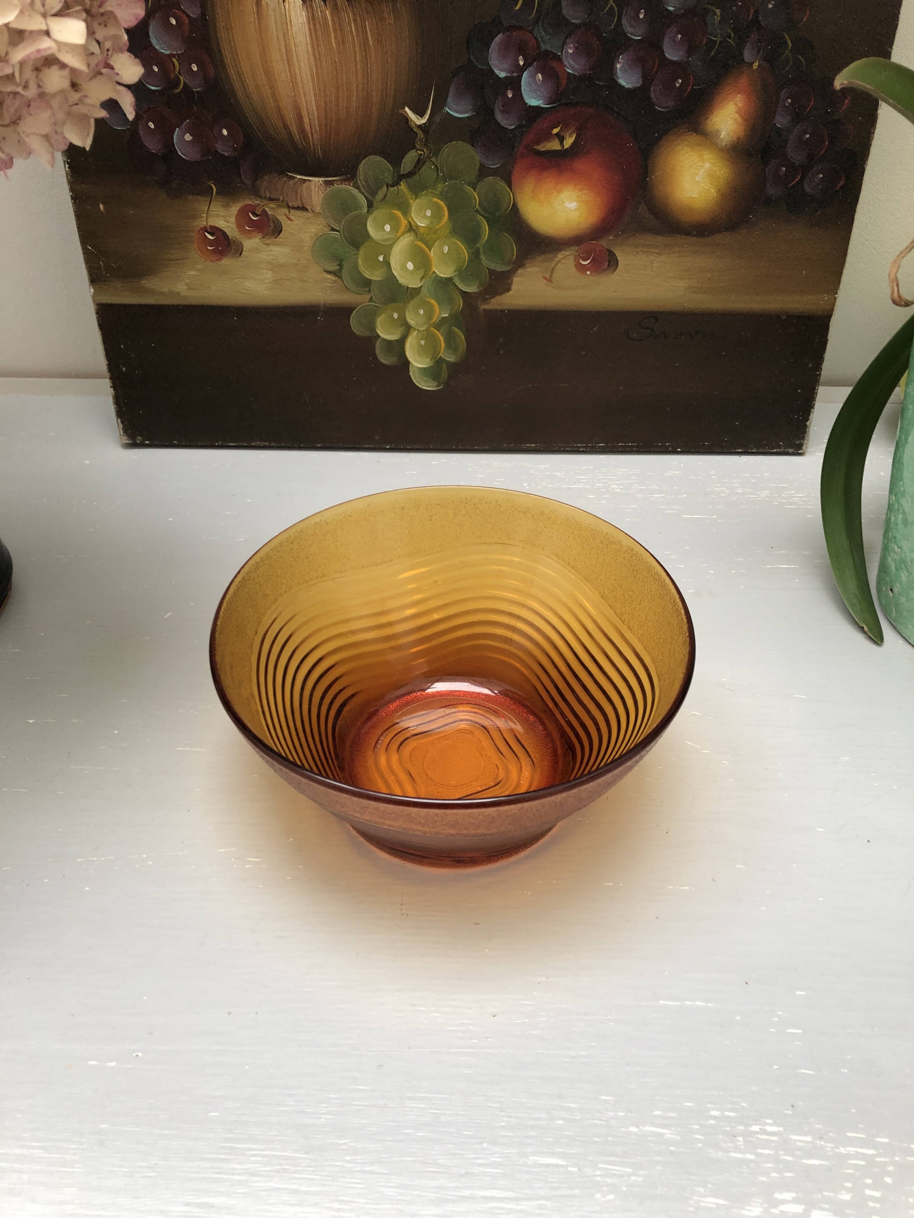 Small vintage 70s salad bowl