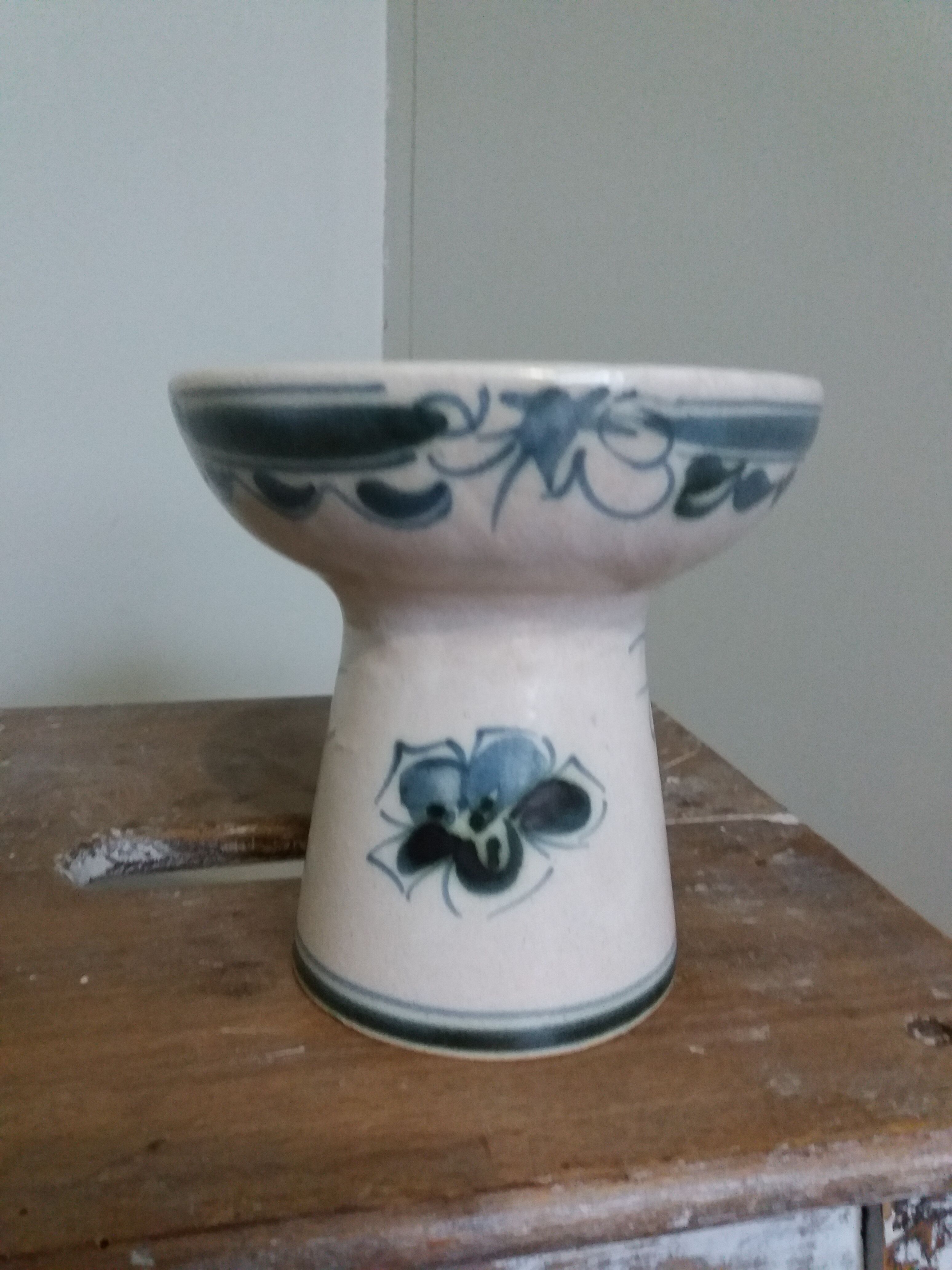 Keraluc Quimper candlestick picnic signed