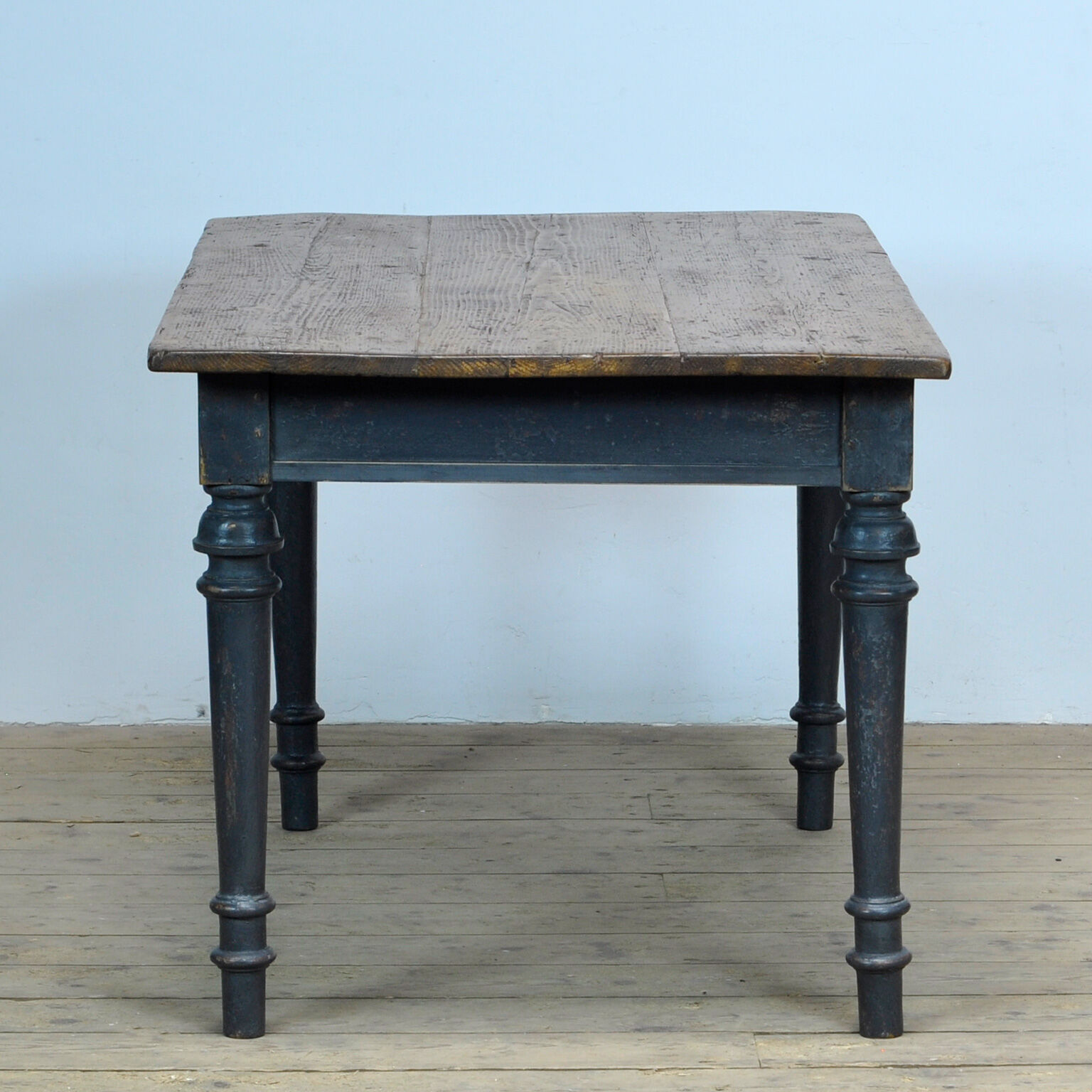 Pine farmers table, 1900's