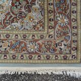 Handmade oriental rug 195 x 126 cm