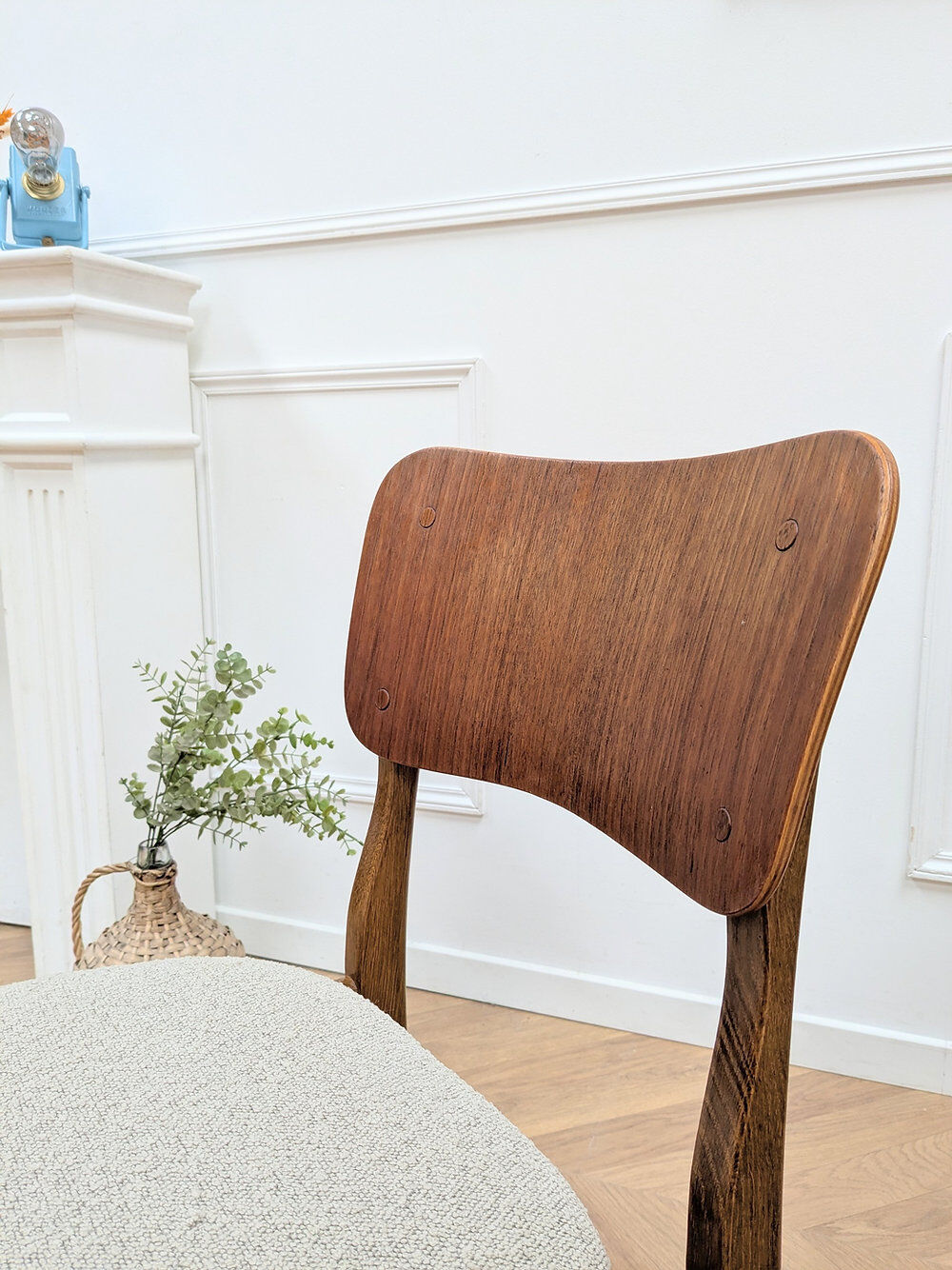 Set of 2 Scandinavian chairs