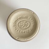 Suite of 6 sandstone glasses