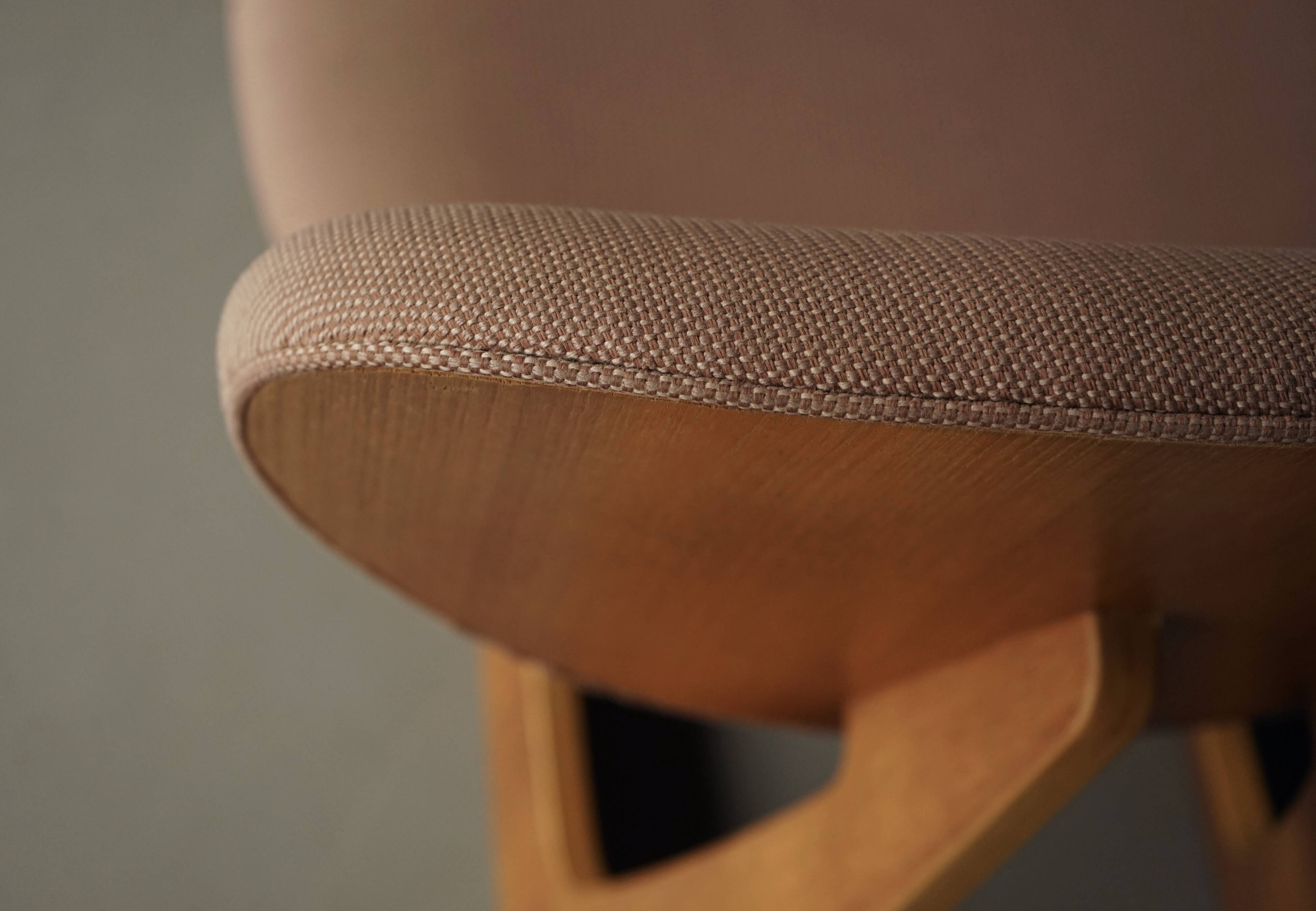 model 5016 Low Chair by Junzo Sakakura and Daisaku Cho, 1970s