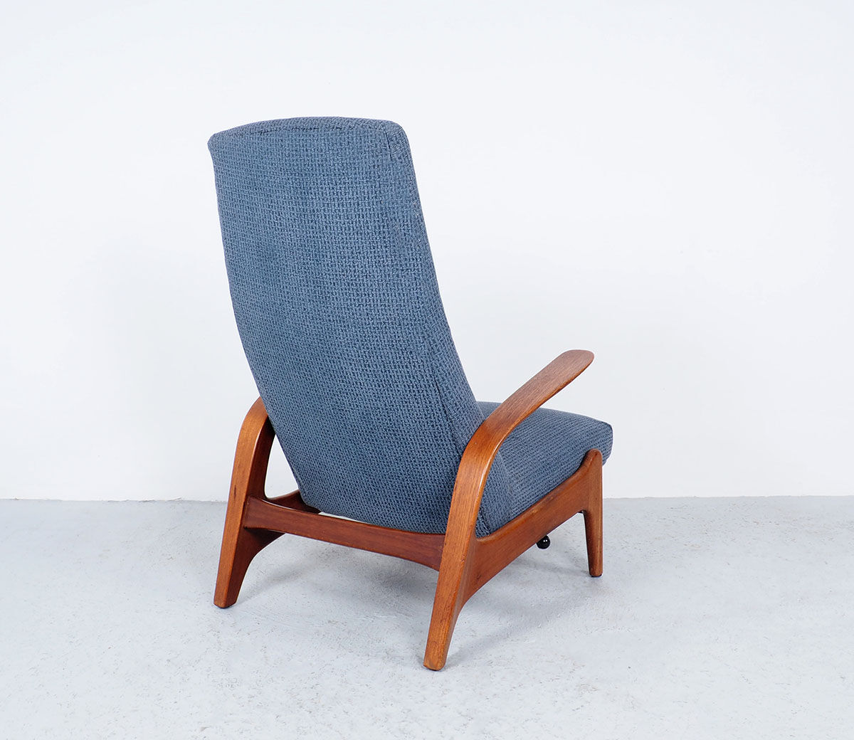Gimson & Slater "Rock 'n Rest" lounge chair