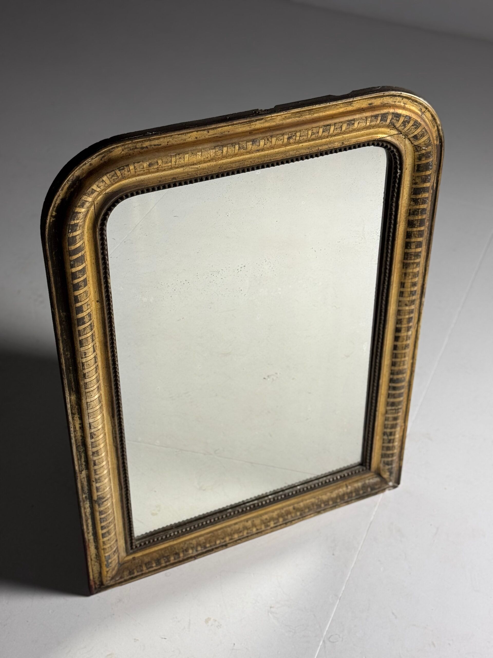 Miroir doré Louis Philippe du 19ème siècle