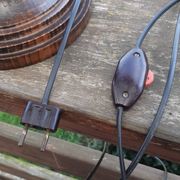 Lampe bois tourné art déco