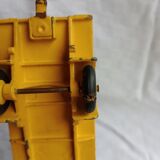 Tarpaulin trailer Dinky toys France