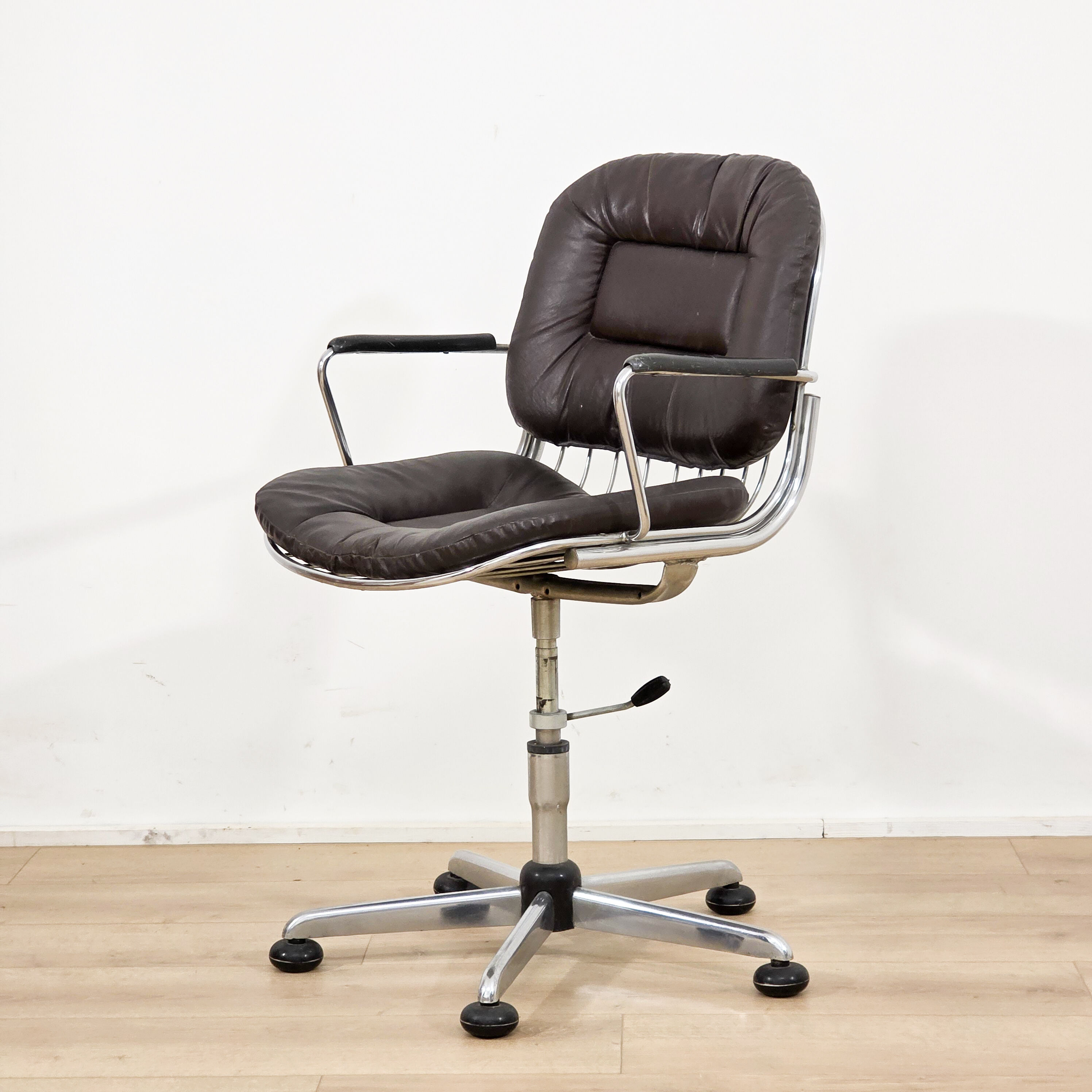 Paire de fauteuils design - Gastone Rinaldi des années 1970
