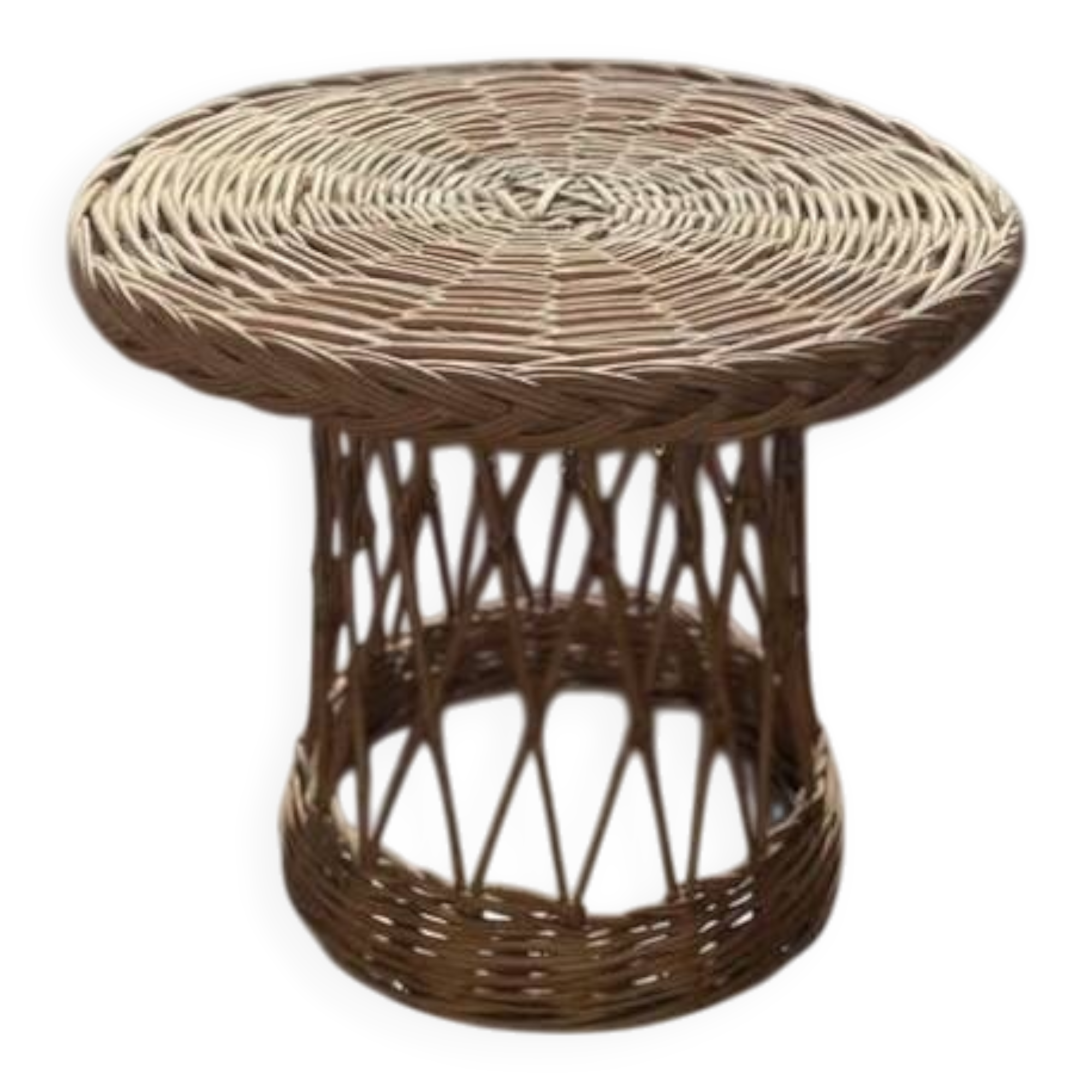 Vintage 1960s coffee table in woven wicker.