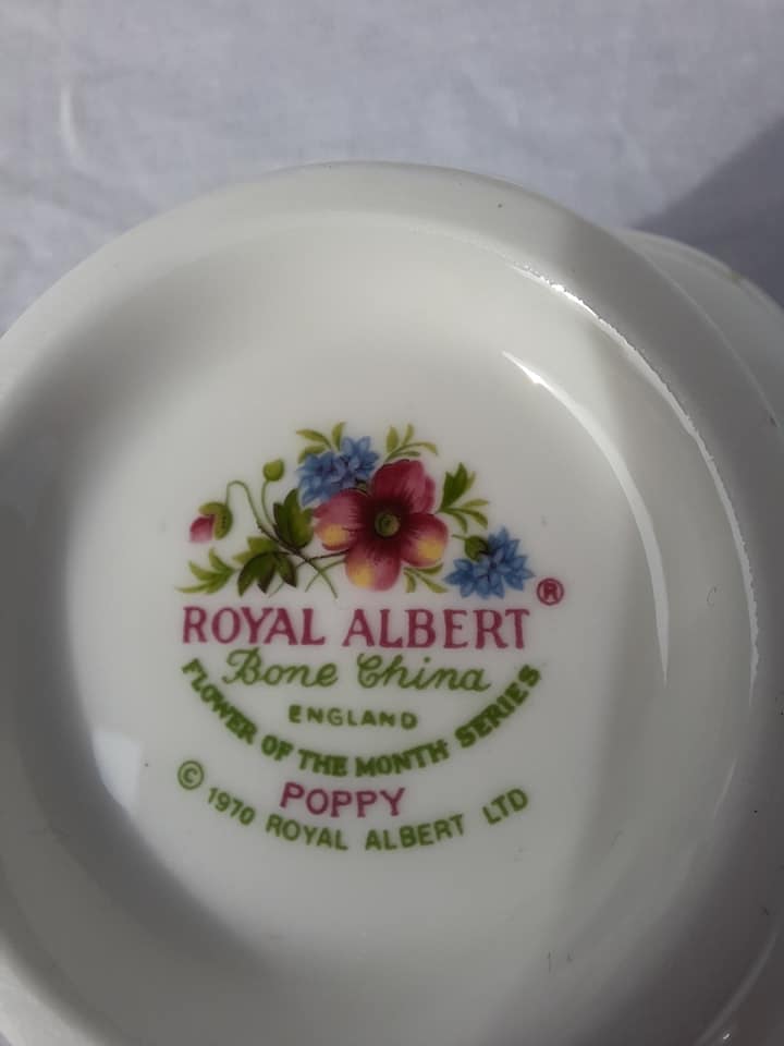 Royal Albert Cup August titled Poppy Series of the Months of the Year 1970