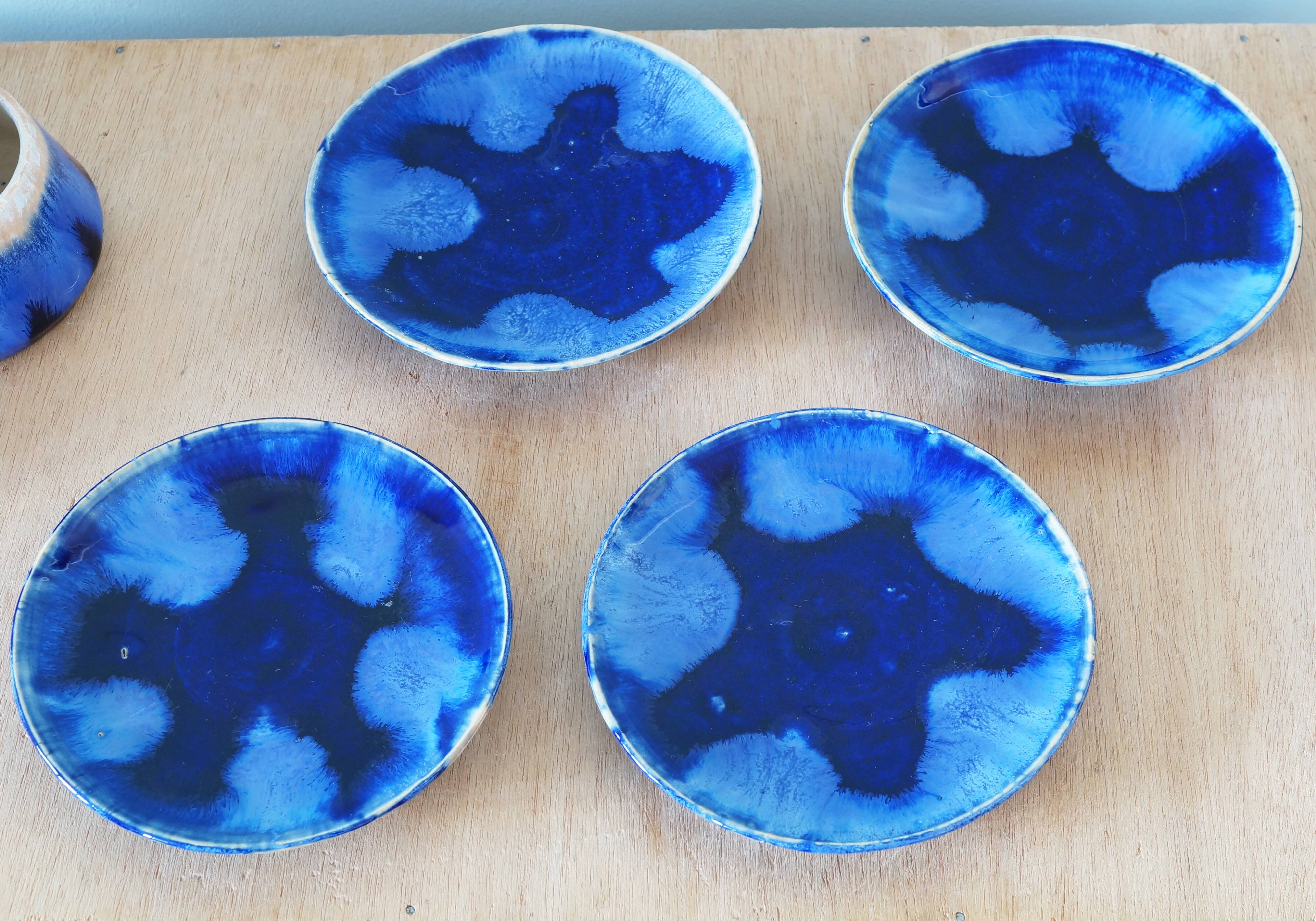 Service 4 tasses et soucoupes bleues en céramique années 1950