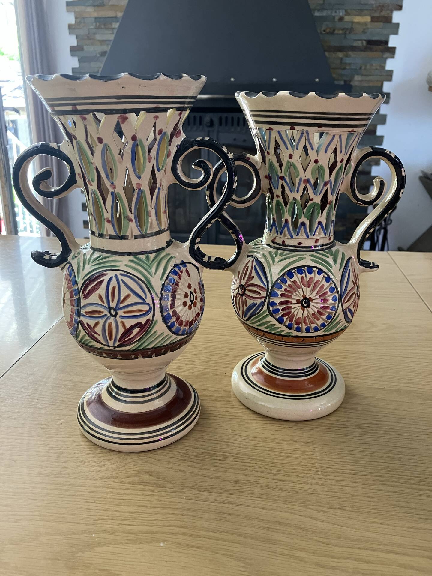 Pair of antique ceramic vases – Art Pottery Habib Kerkenni – Nabeul, Tunisia
