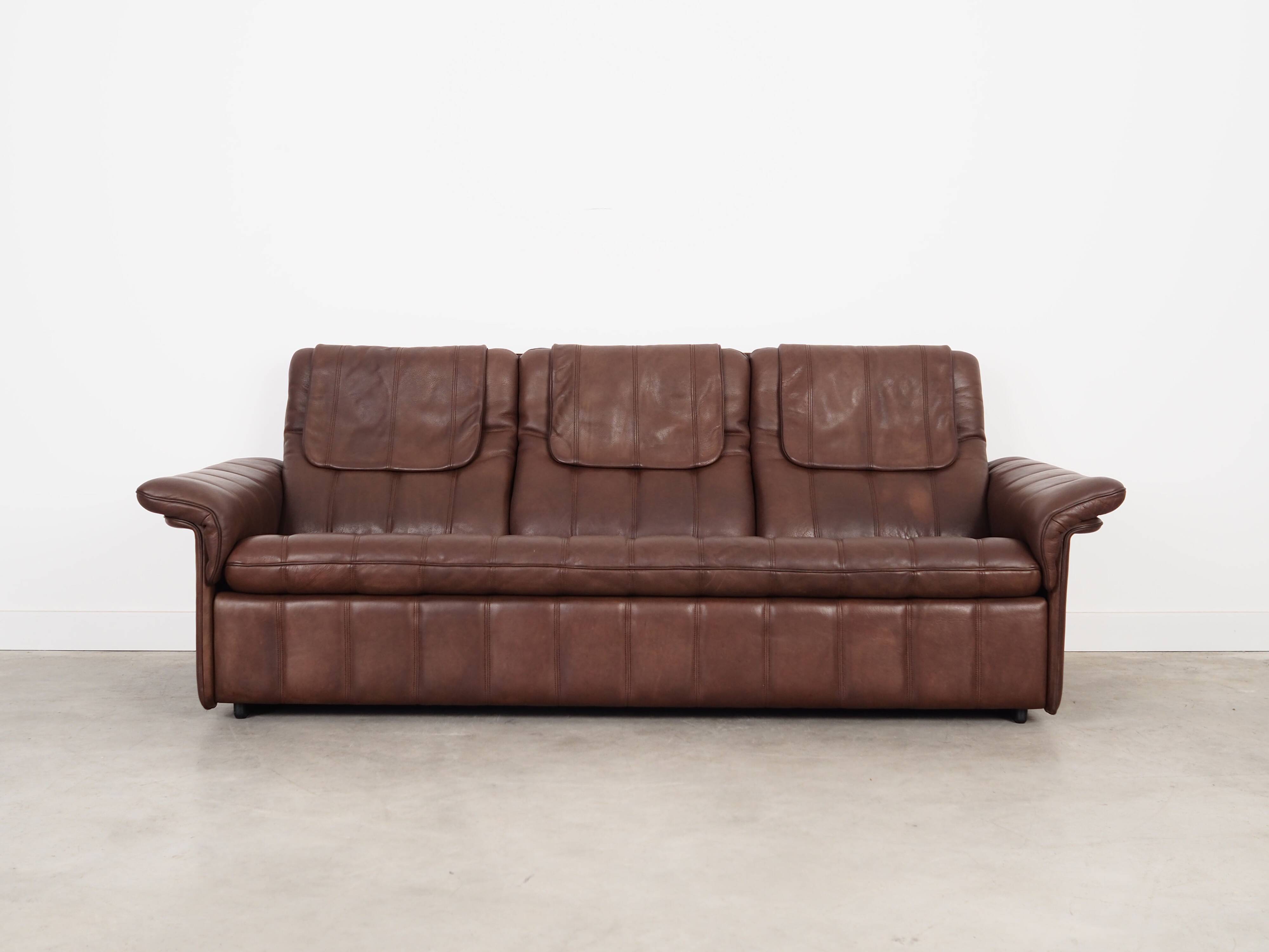 Brown leather sofa, Swiss design, 1970s
