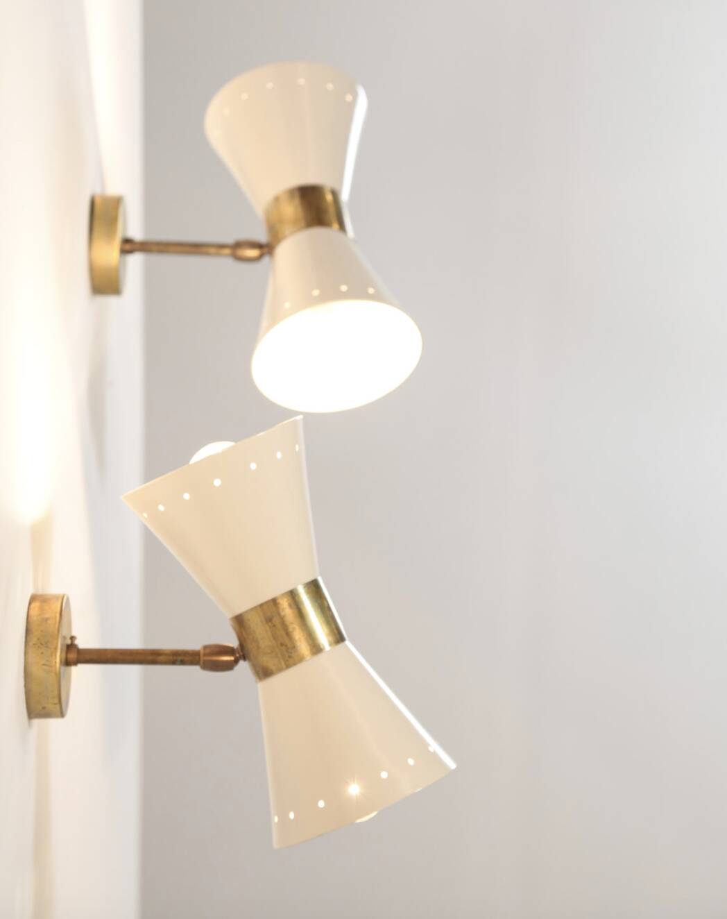 Pair of Italian Diabolo wall lights, 1950s design