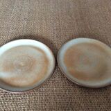 2 assiettes plates en grès