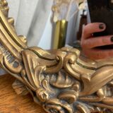 Miroir en bois et plâtre doré