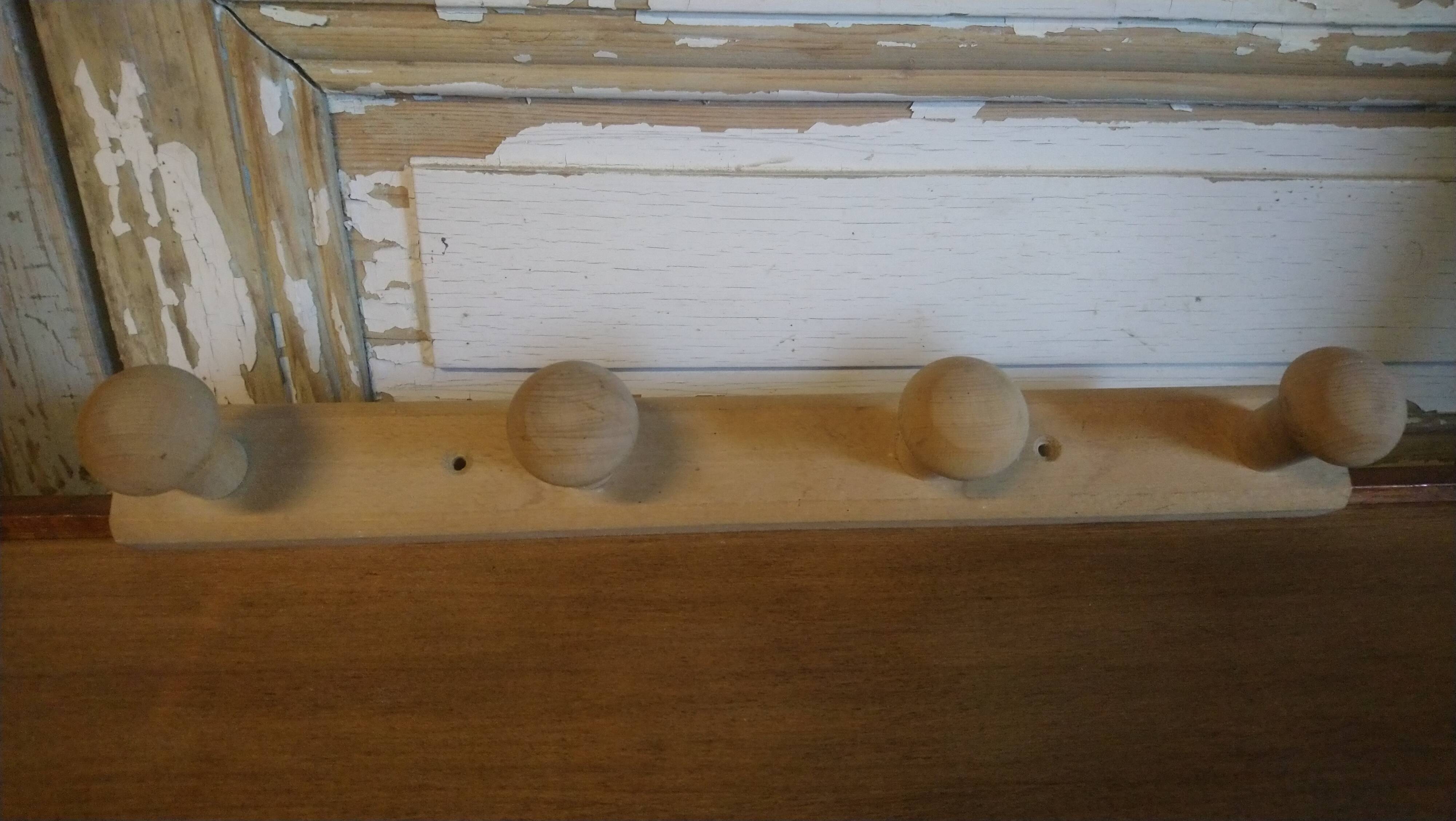 Beech wall coat rack