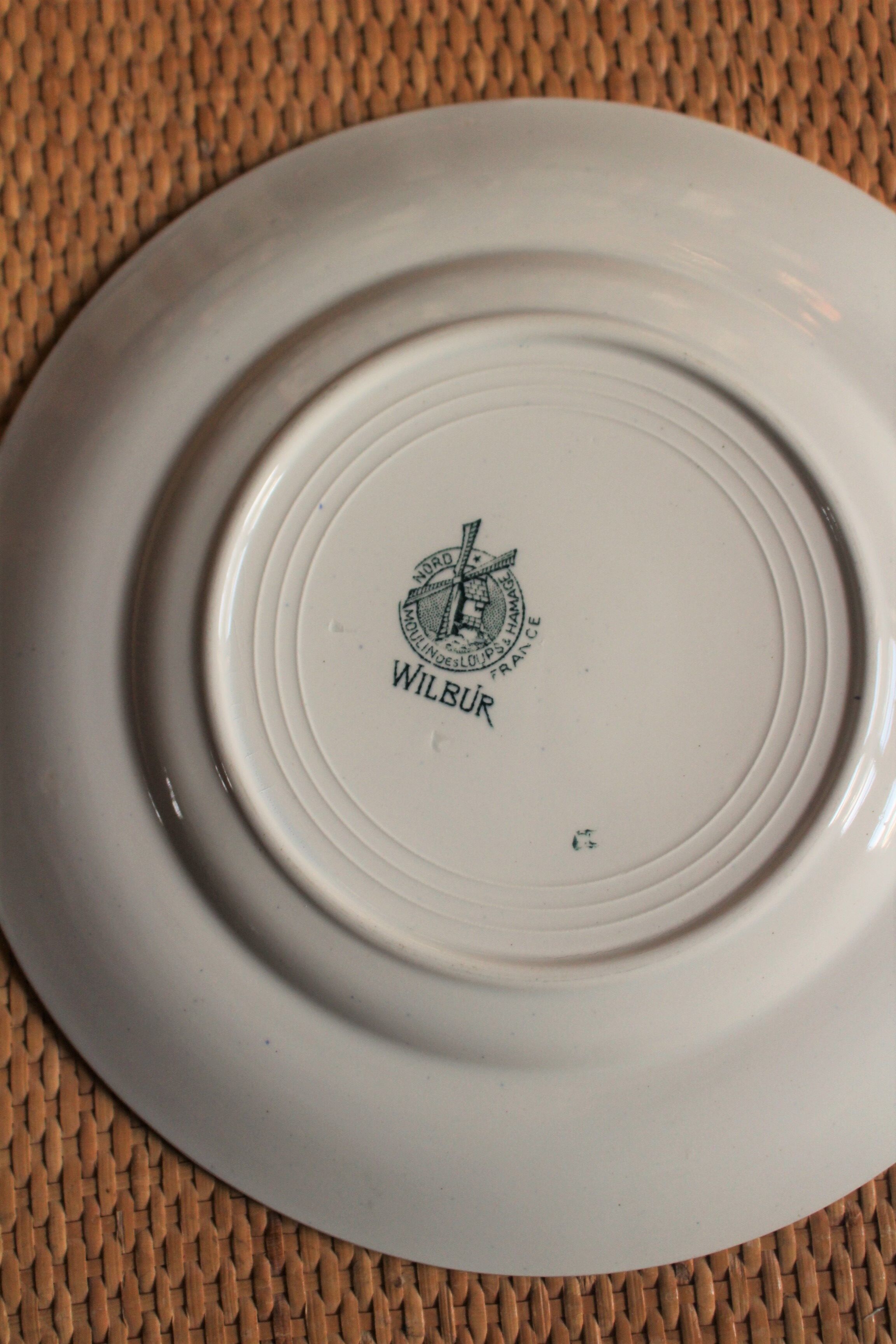 Lot 8 flat plates Green Iron Land Wilbur Mill of Wolves Hamage