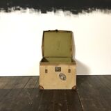 Storage box