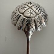 Cuillère à pèlerin , pelle à service Christofle en métal argenté