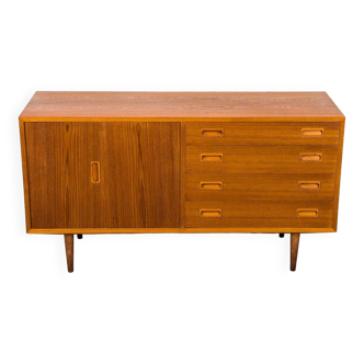 Danish Teak Sideboard with folding door and 4 drawers by Carlo Jensen for Hundevad & Co., 1960s