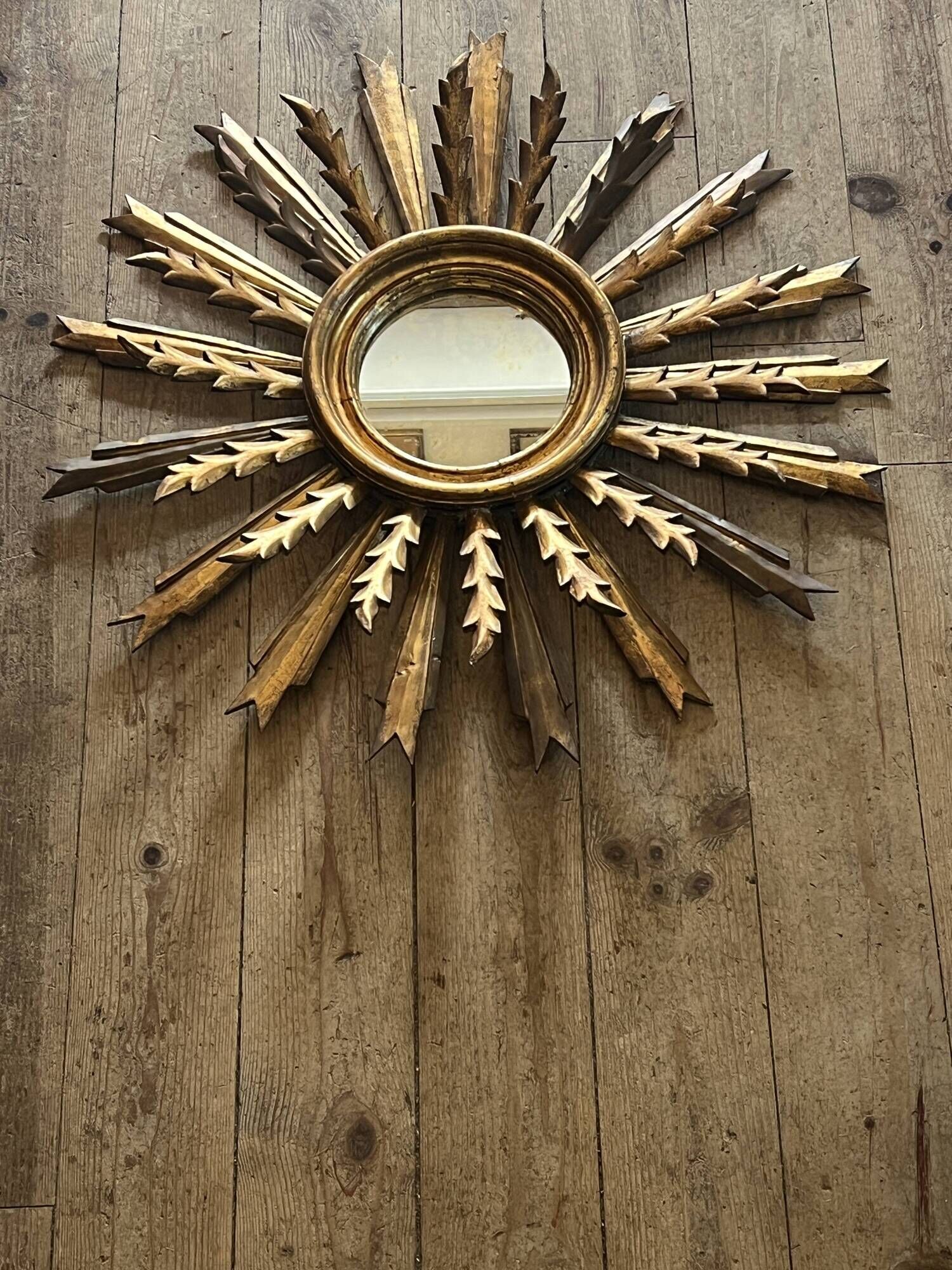 Sun mirror