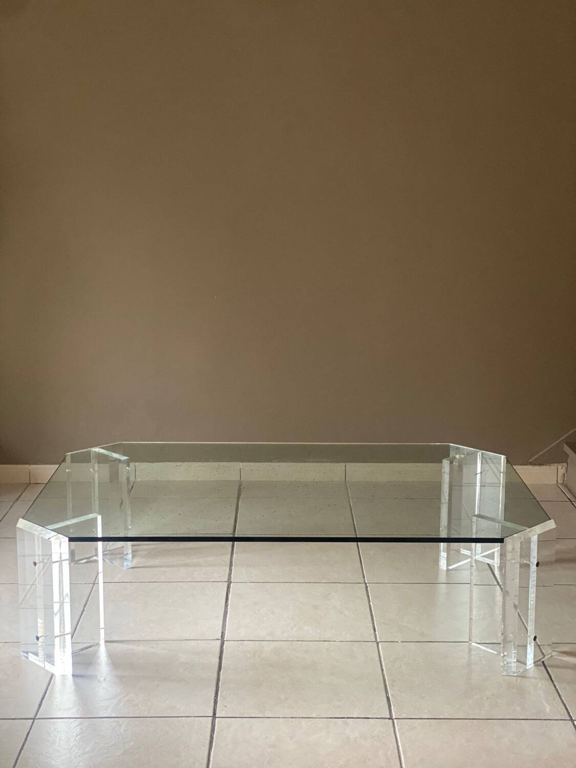 Octagonal Glass and Lucite Coffee Table, Karl Springer, USA Mid-Century Vintage