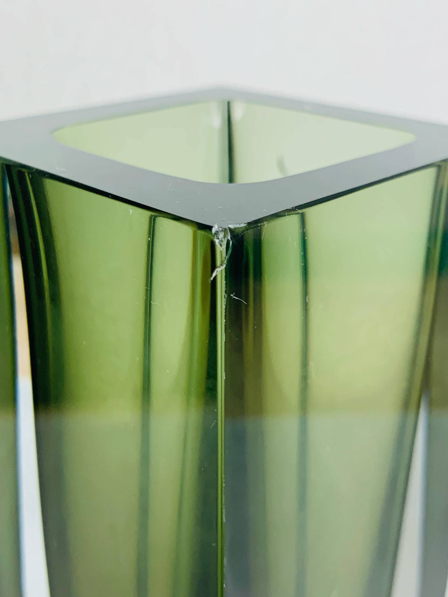 Sommerso Murano green vase 25 cm, soliflore, vintage