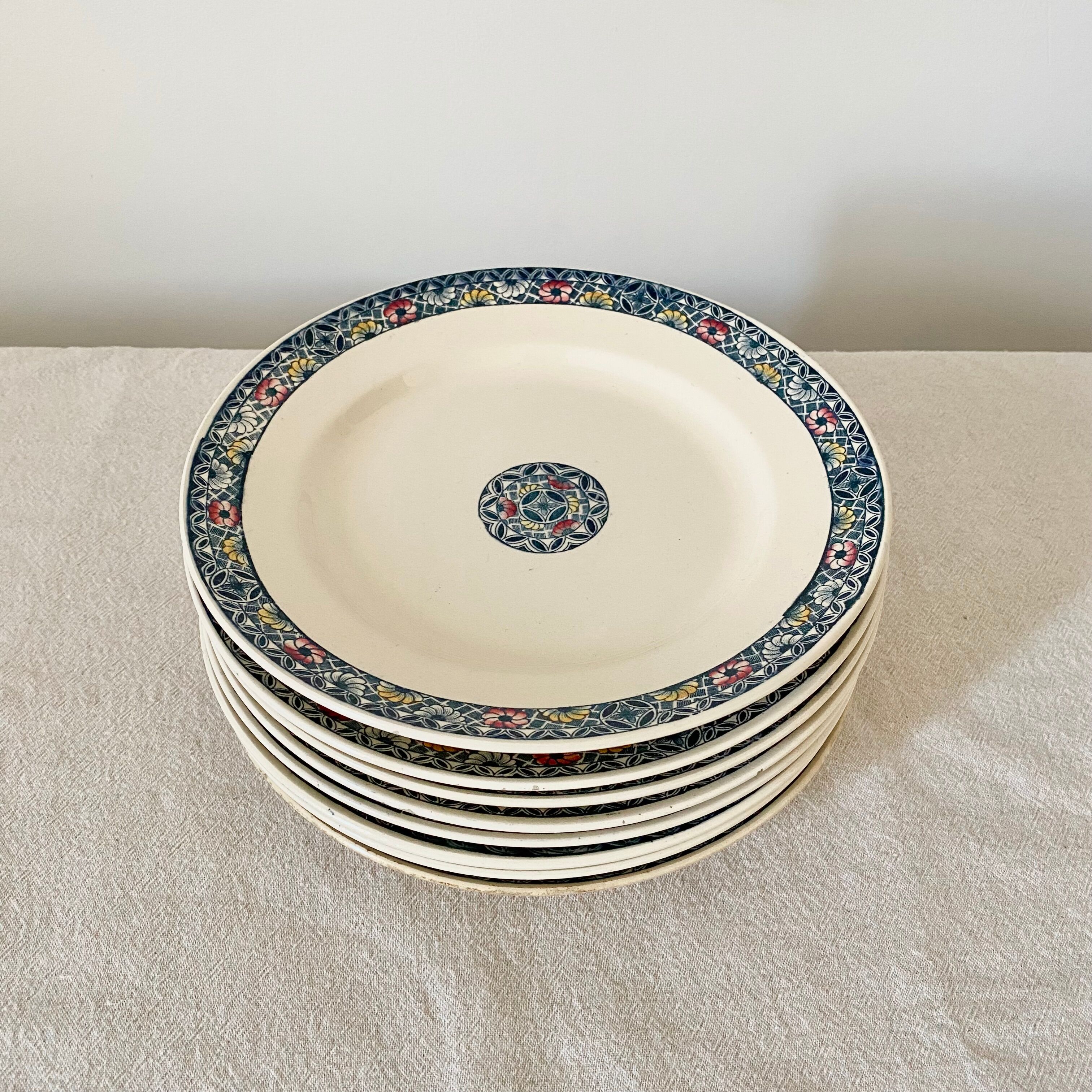 Flat plates iron earth Longchamp "Manon"