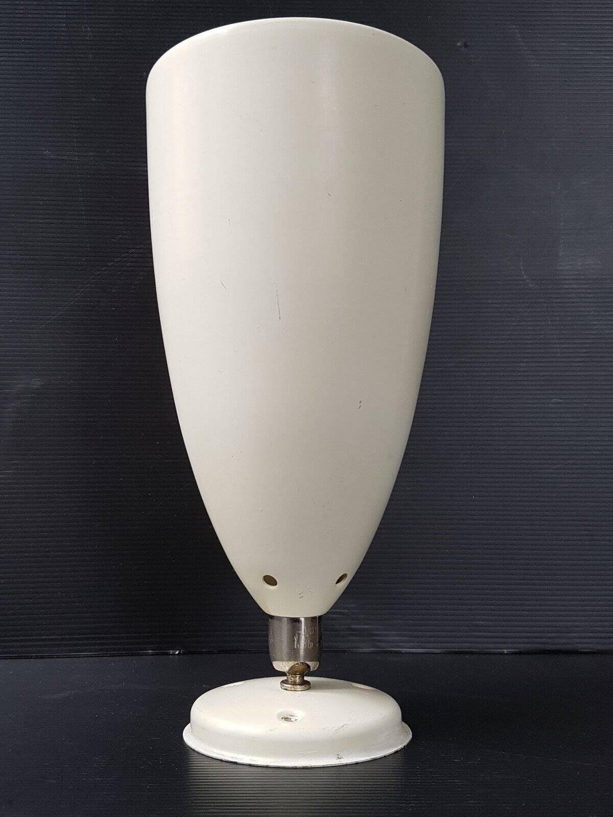 50s beige metal spot lamp on vintage rockabilly swivel.