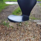 Jacobsen chair series 7 old edition