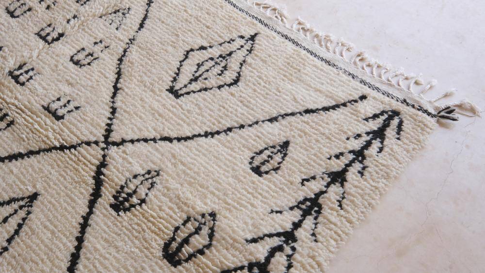 Azilal Berber Rug - 353 x 246 cm