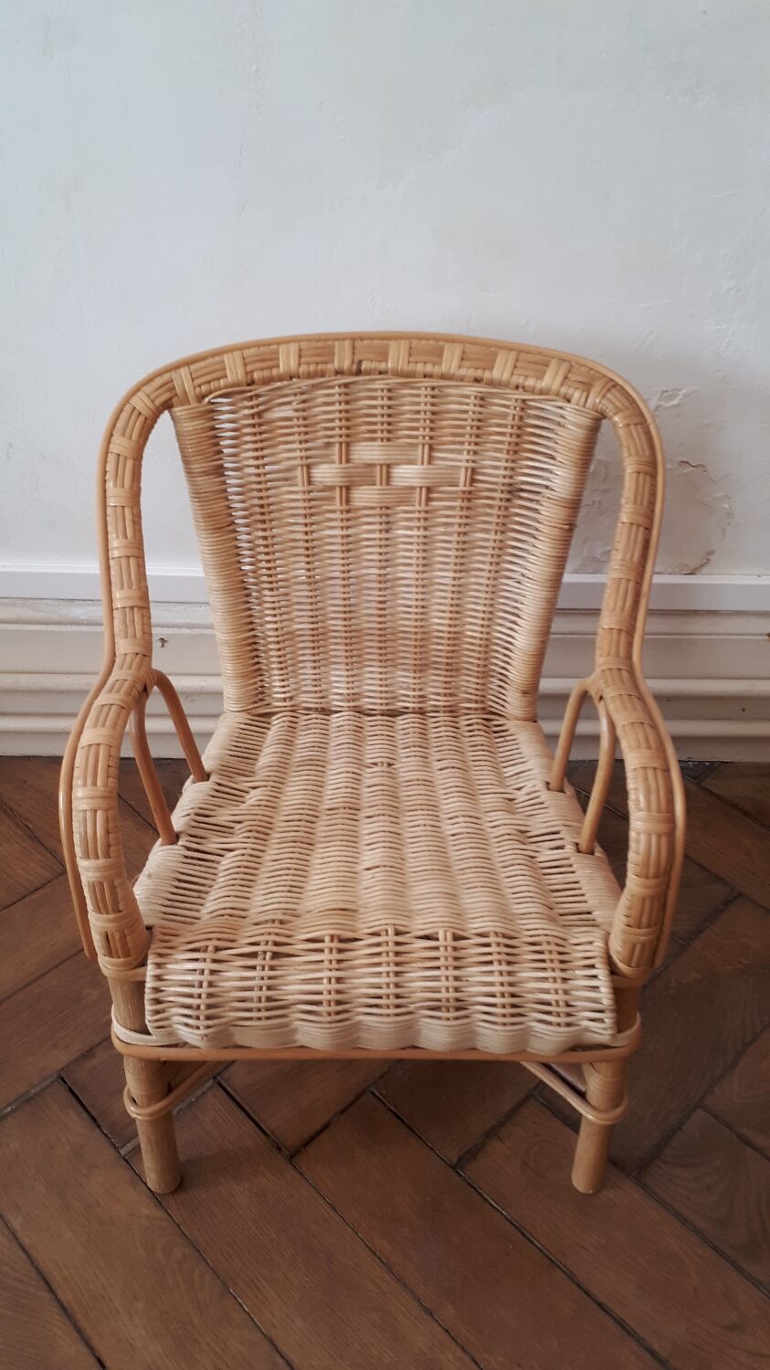Rattan children's chair