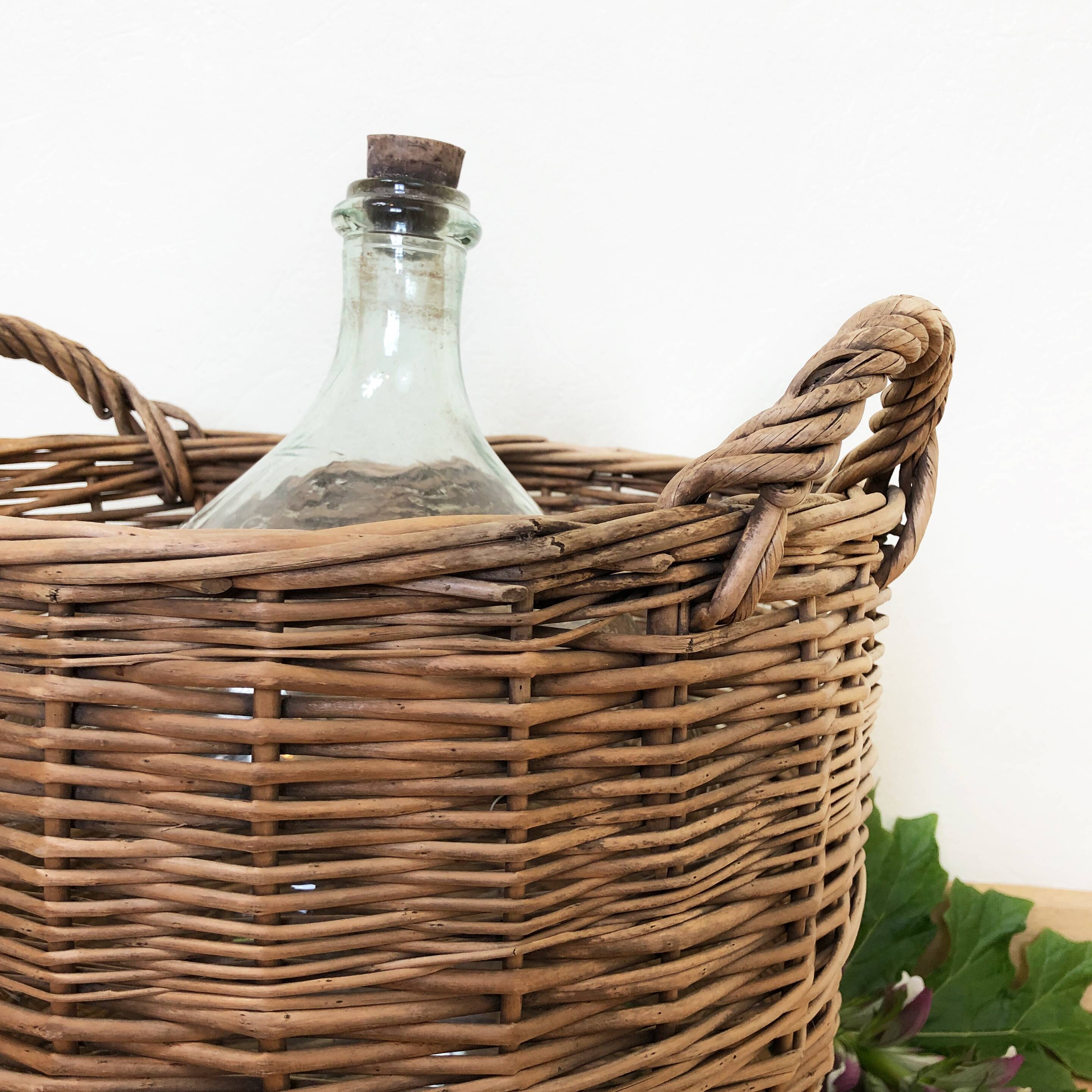 Dame jeanne avec son panier 10 litres
